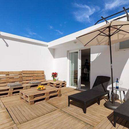 Famara Loft 12 Apartment ภายนอก รูปภาพ